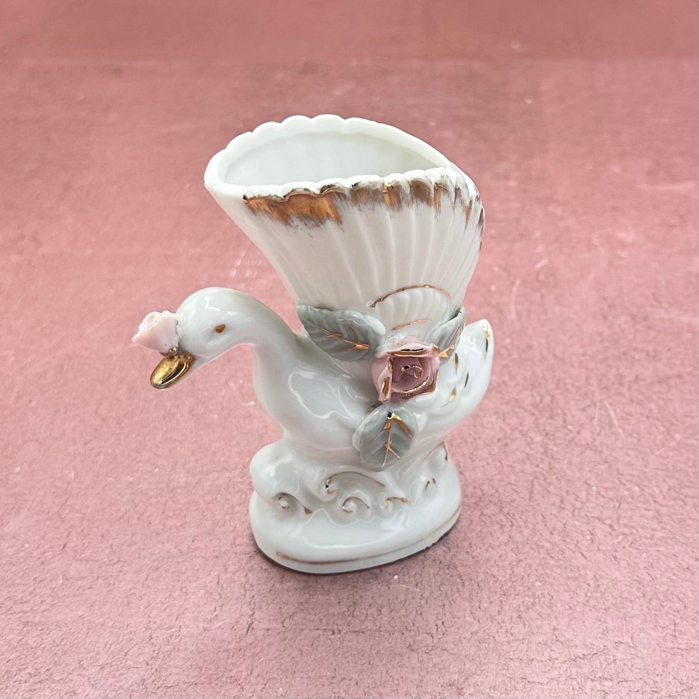 Petite Rose Swan Bud Vase