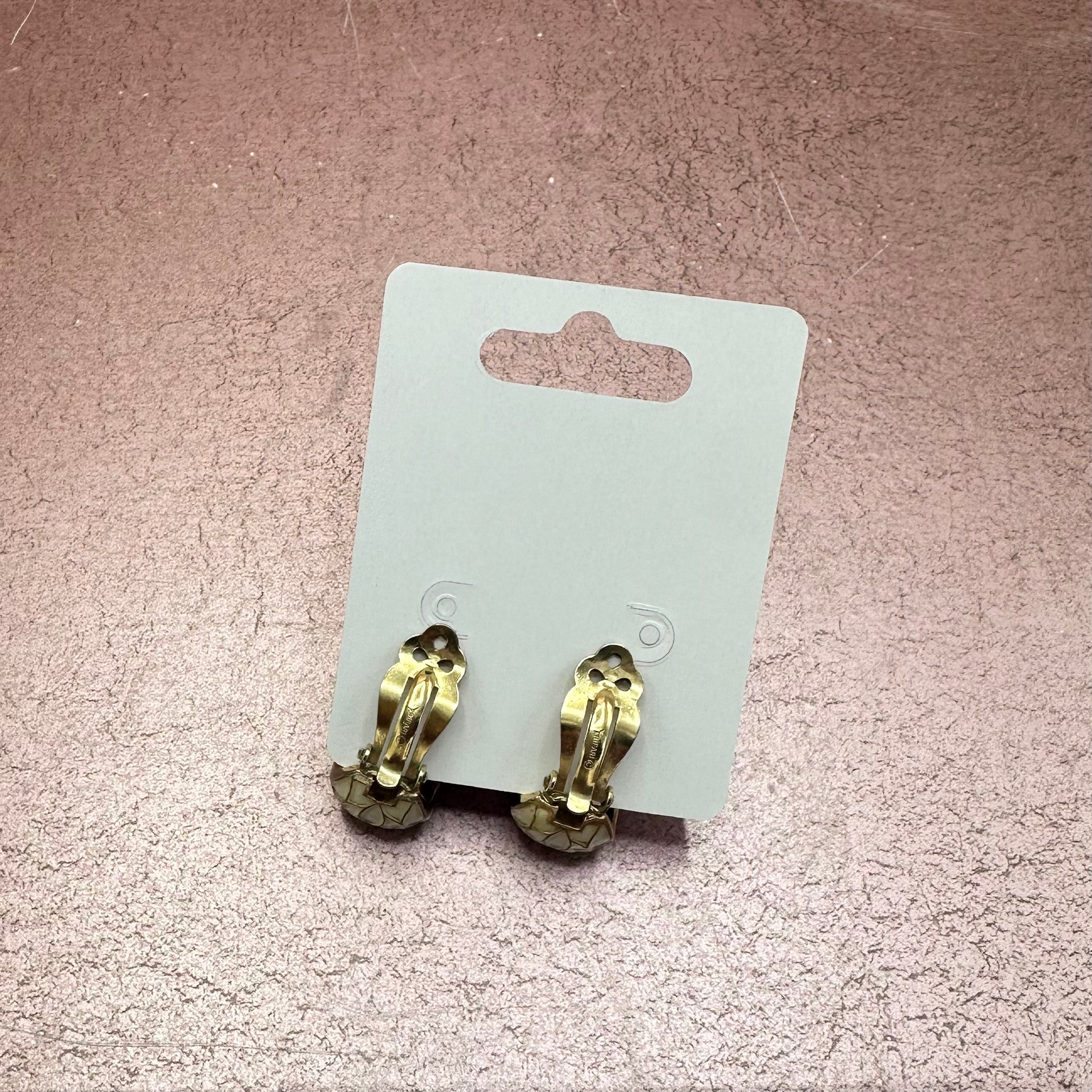 Vintage Clip-on Earrings Cream & Gold w/ Turquoise Stone
