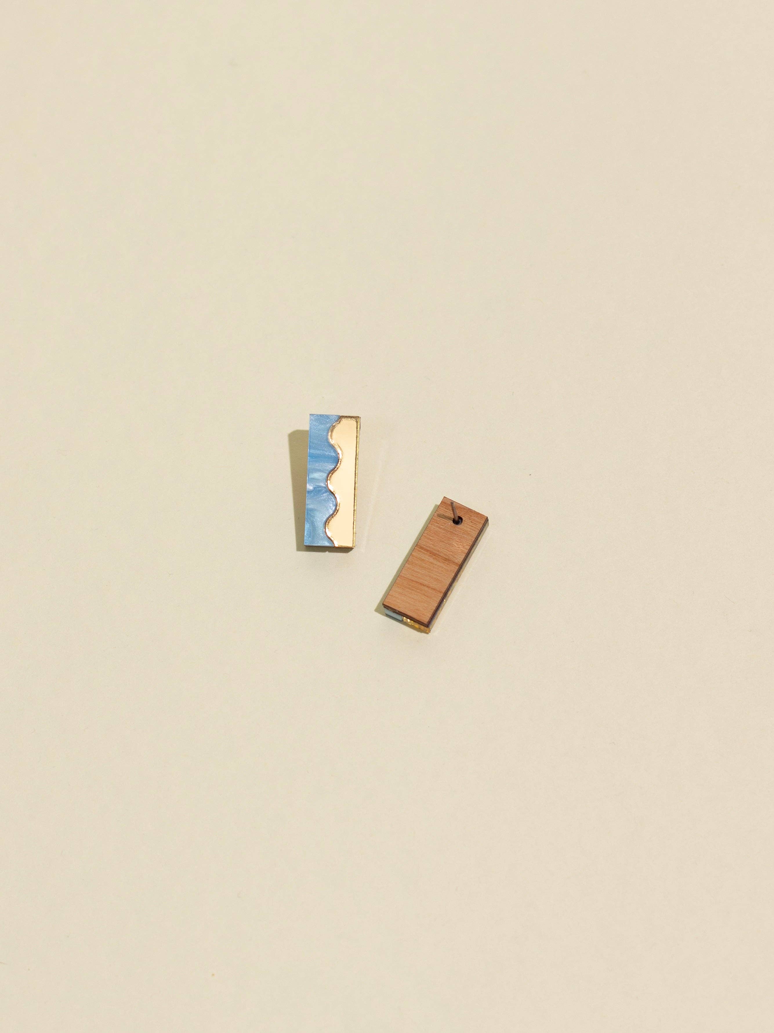 Suni Stud Cornflower Blue Gold Earrings