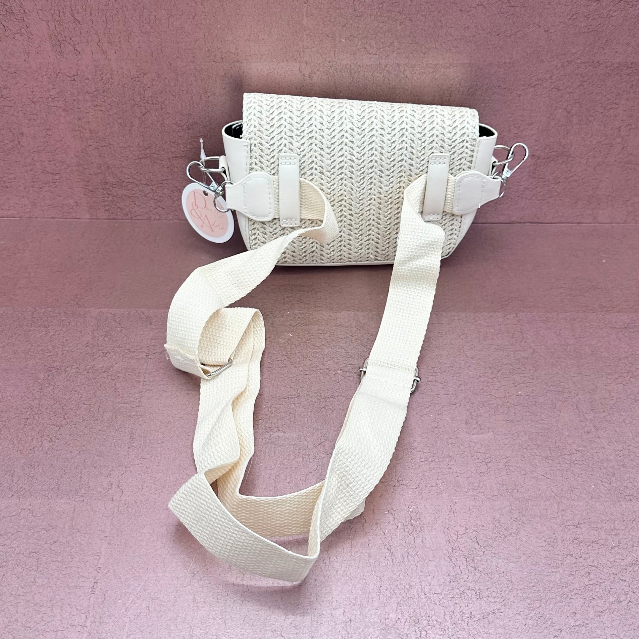Straw Crossbody Pouch