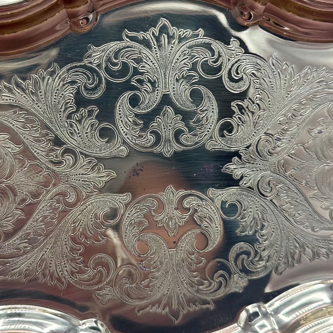 Small Brass Scalloped Edge Tray
