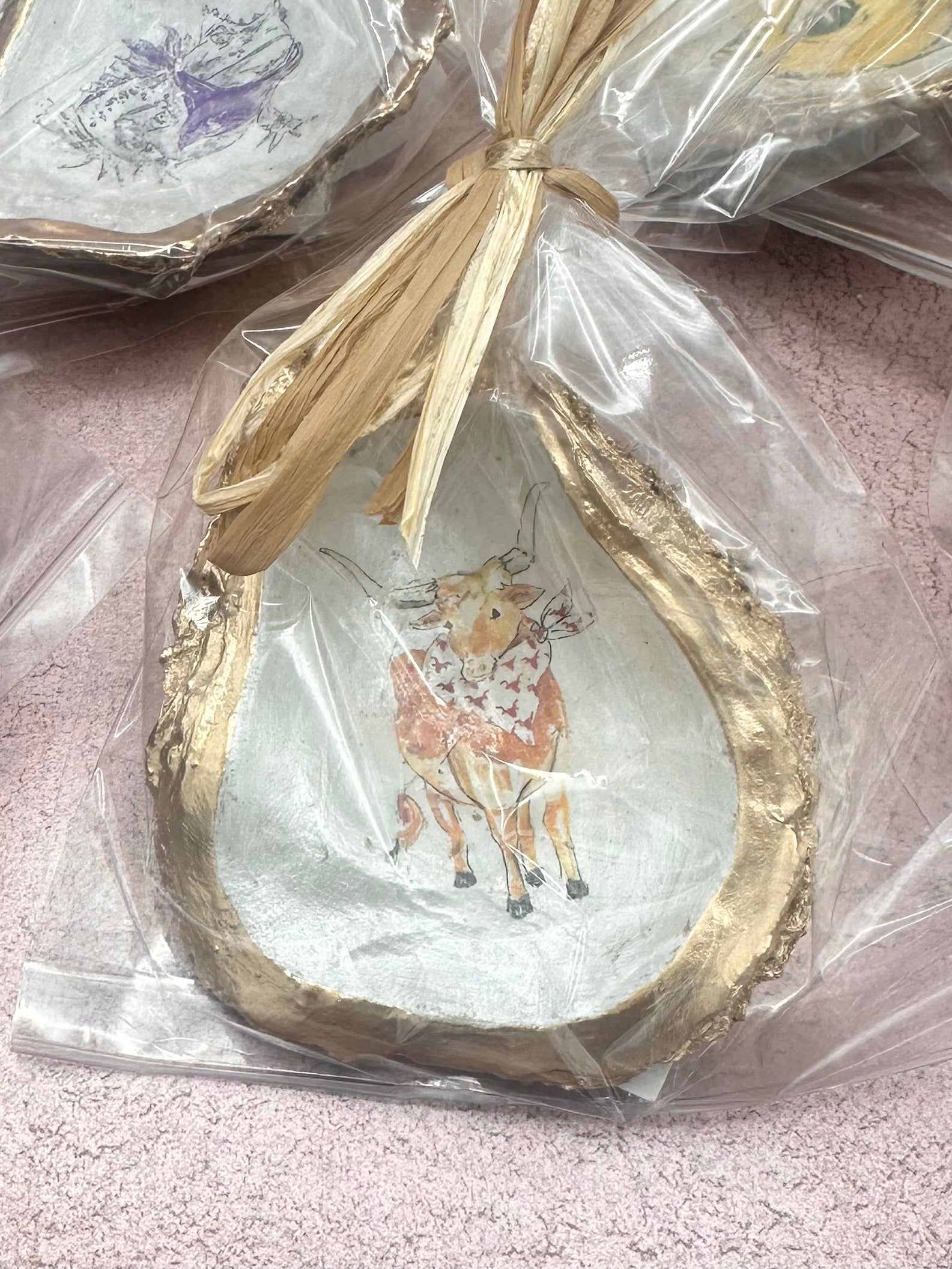 Collegiate Oyster Shell Catchalls