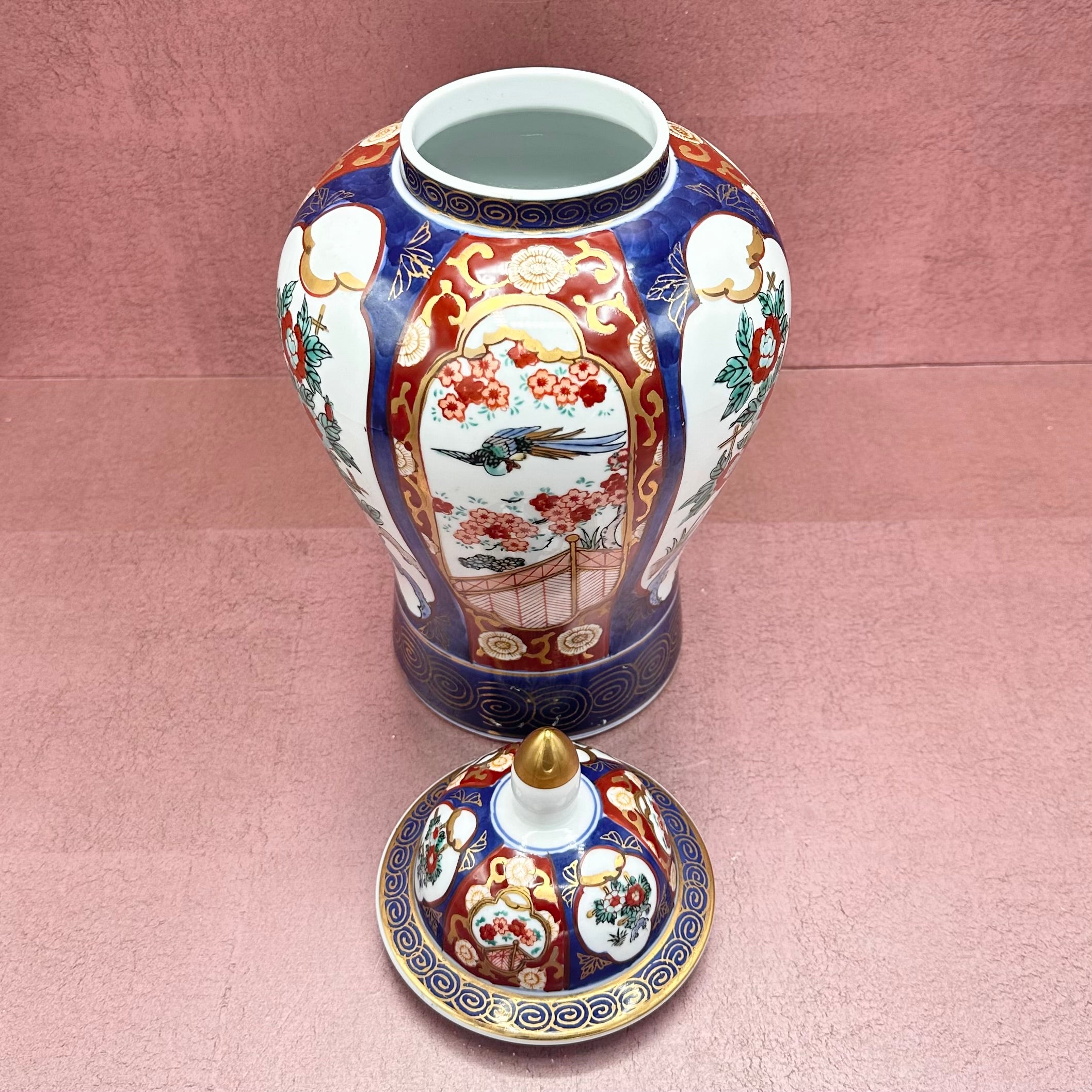 Vintage Gold Imari Ginger Jar Blue & Red
