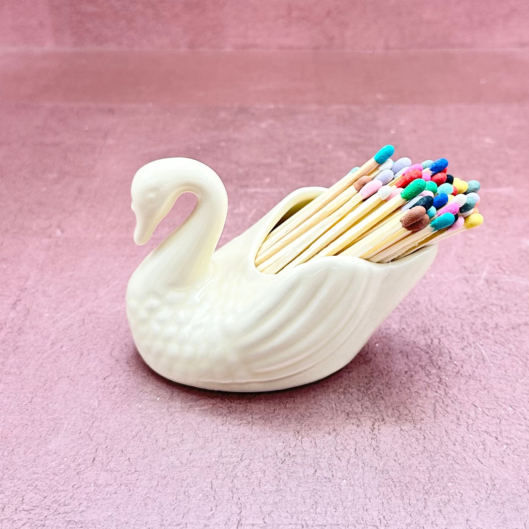 Small Cream Swan Matchstriker