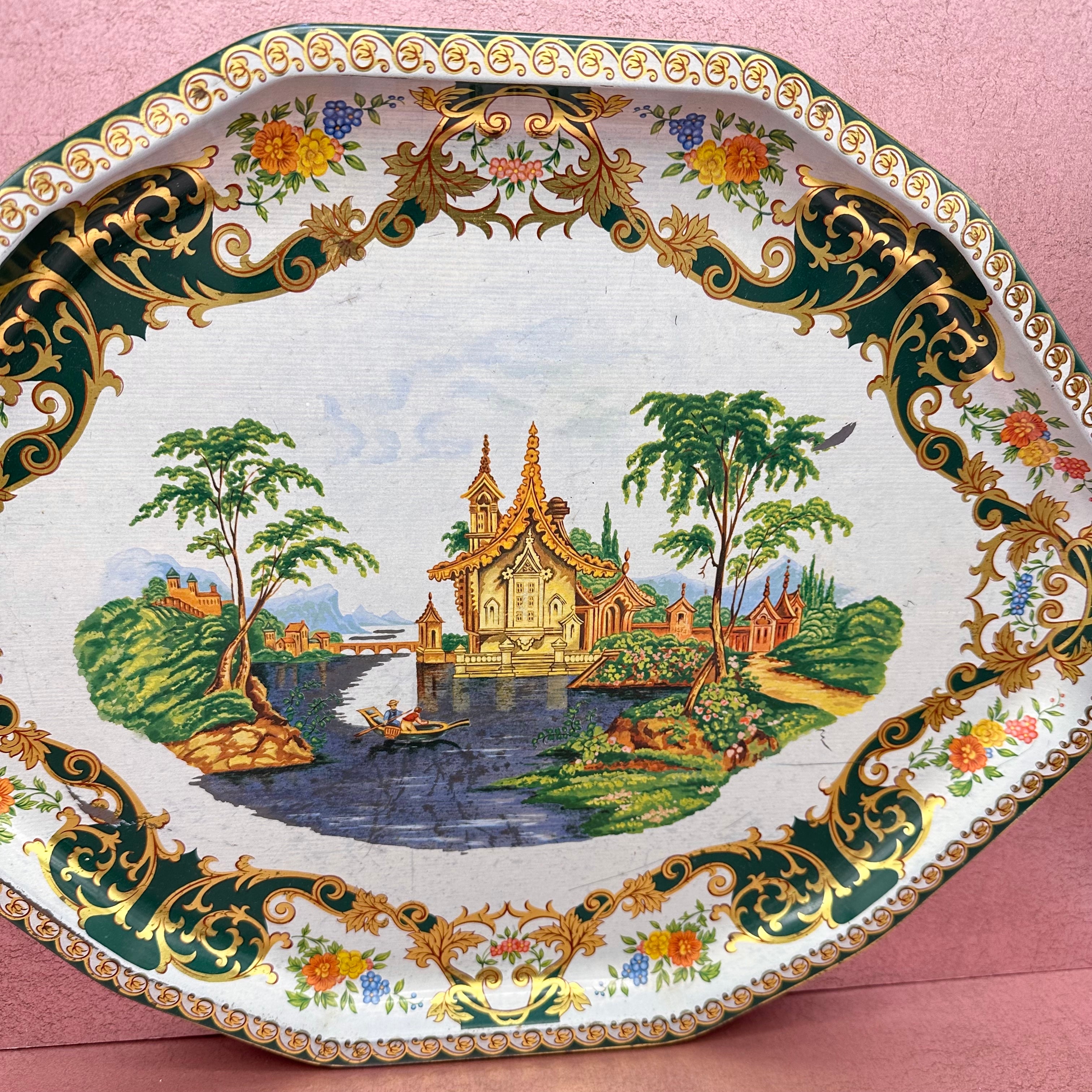 Vintage Daher Tin Serving Tray