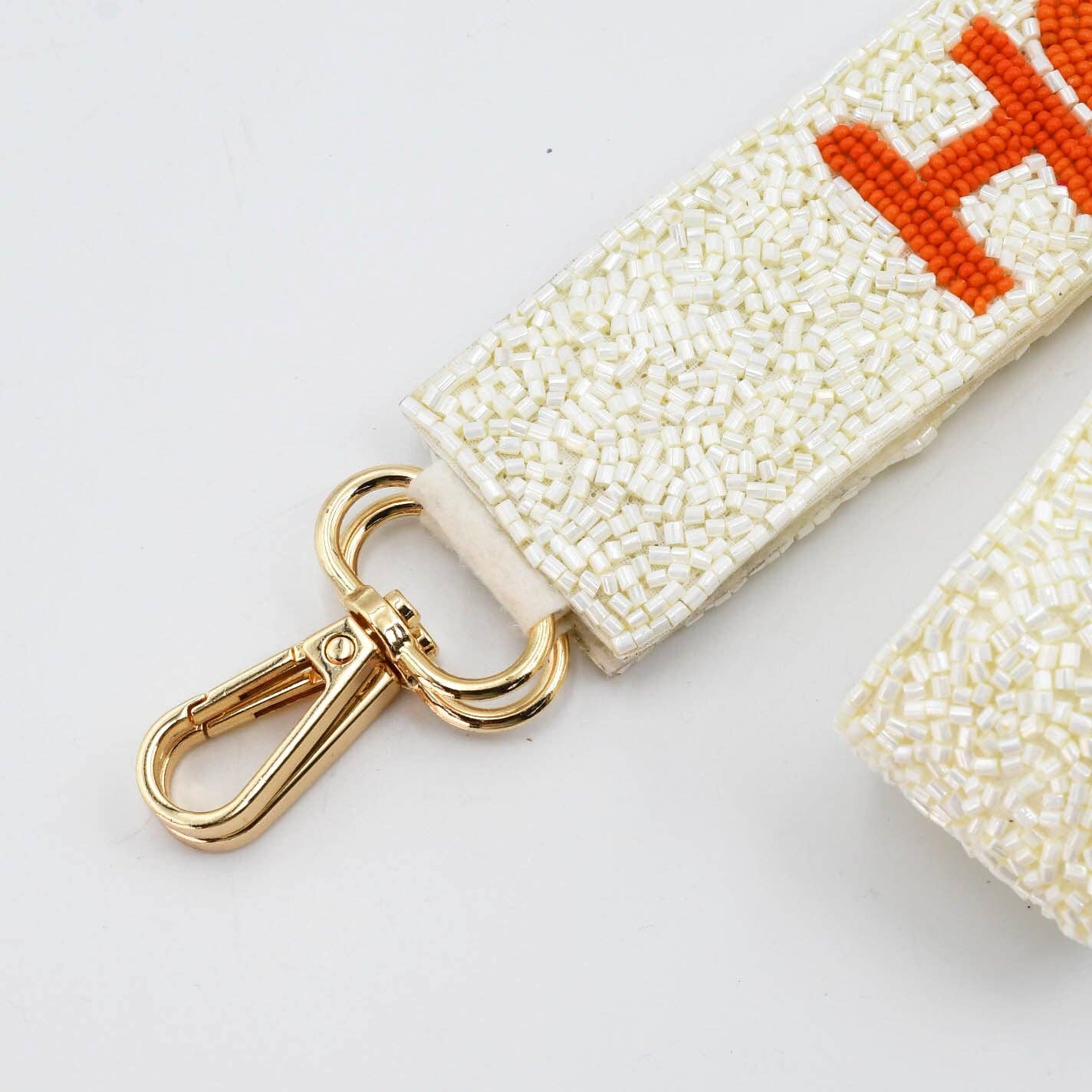 Hook’ Em Beaded Purse Strap