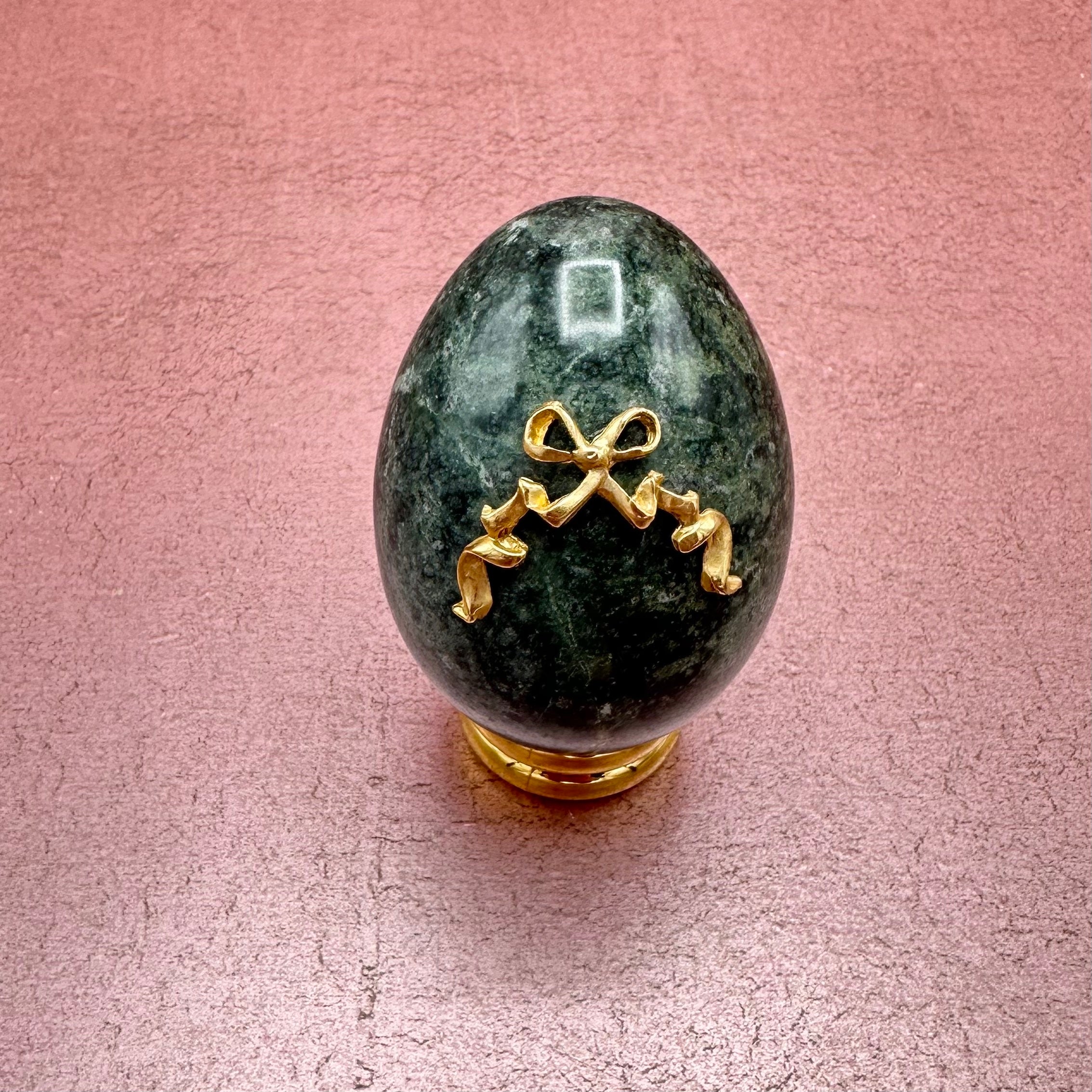 Green Marble Brass Bow Egg