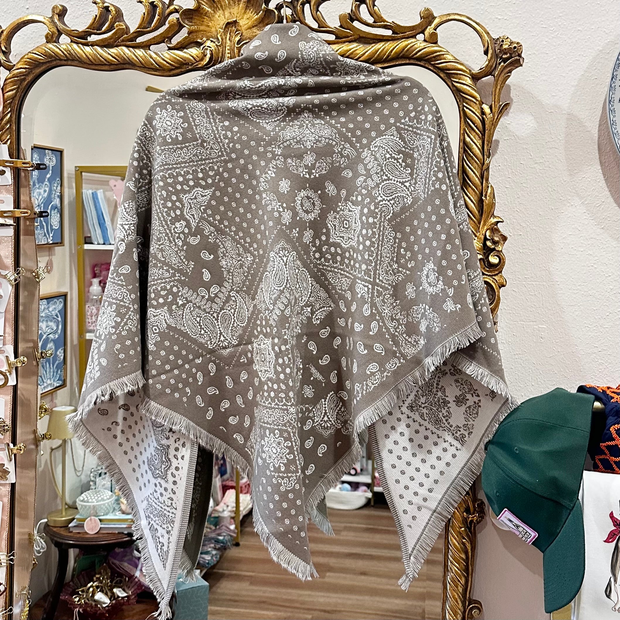 Bandana Triangular Shawl
