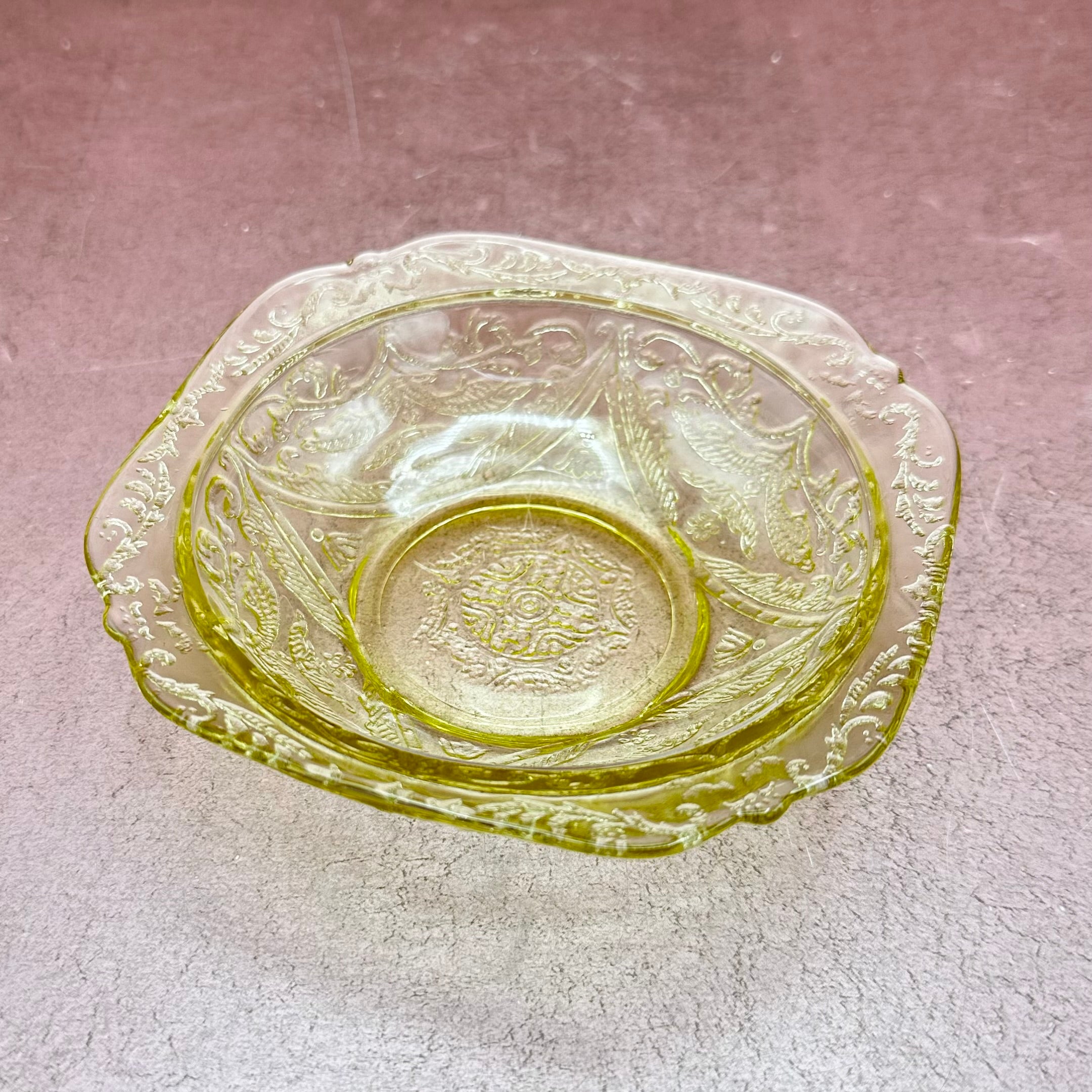 Federal Glass Old Madrid Yellow Bowl