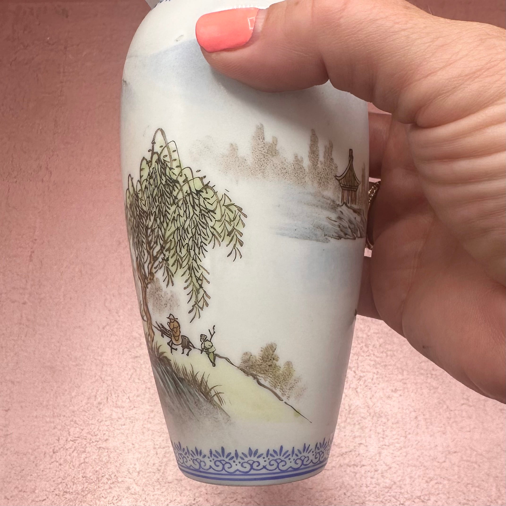 Egg Shell Blue & White Round Vase