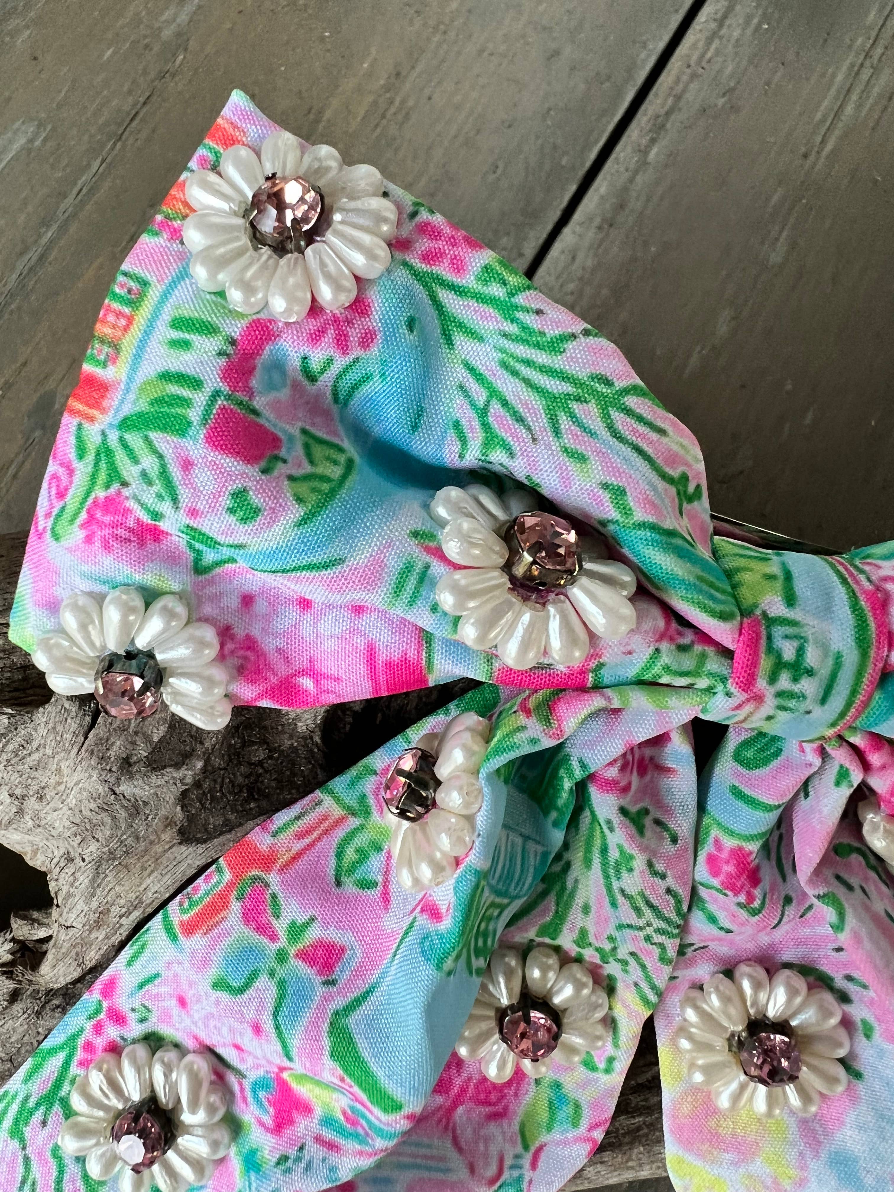 Charming Charleston Faux Pearl and Rhinestone Bow Hair Clip