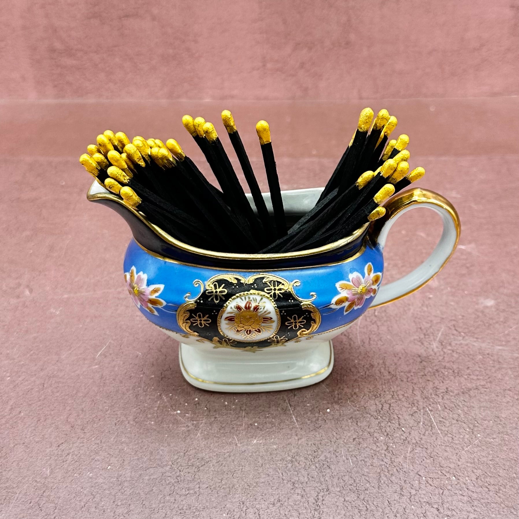 Black & Blue Vintage Creamer Match Striker