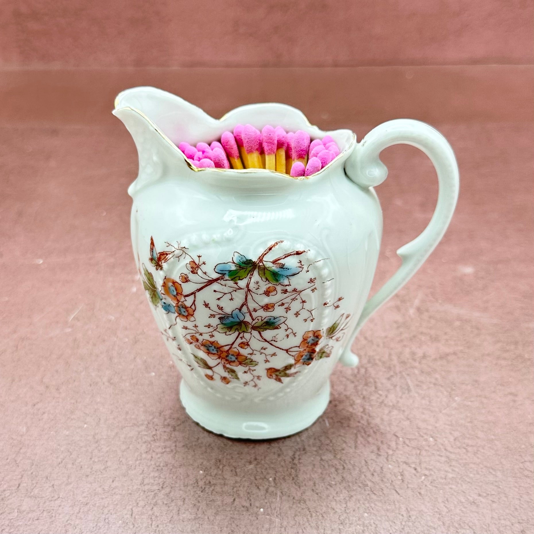 Vintage Floral Creamer Match Striker