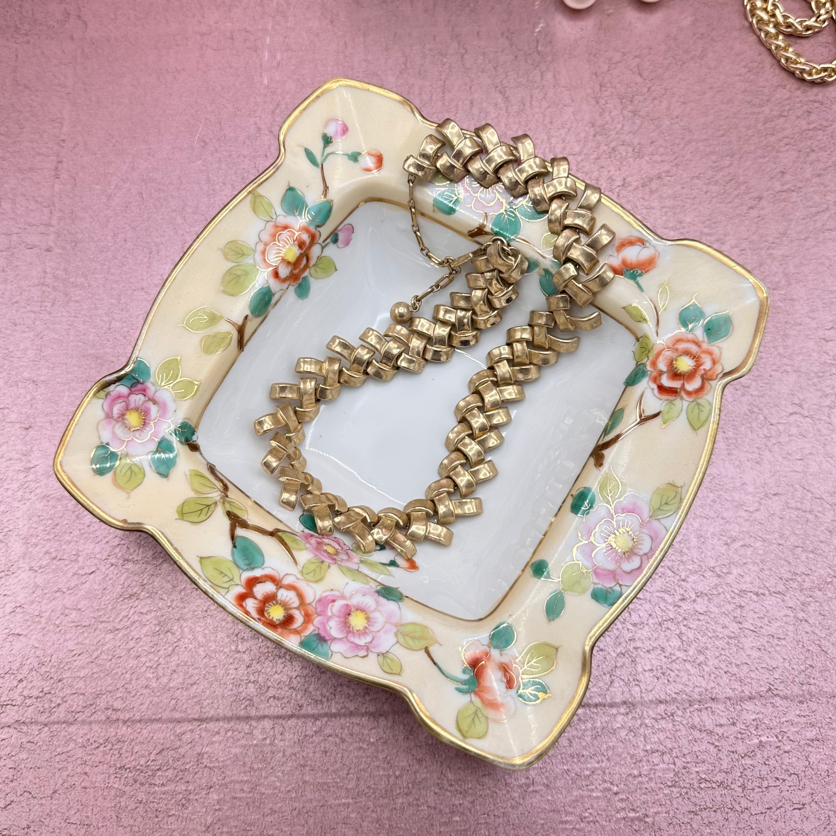 Blanca Brush Satin Gold Plated Vintage Necklace
