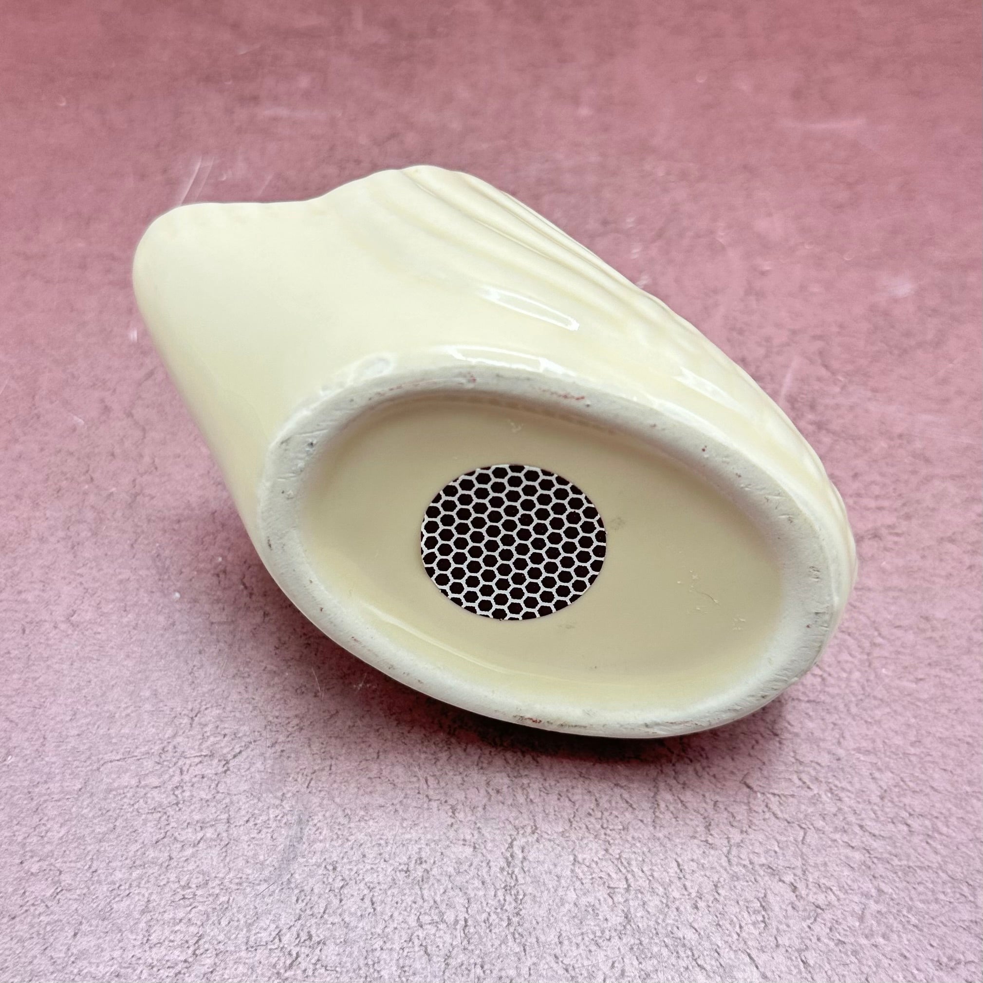 Small Cream Swan Matchstriker