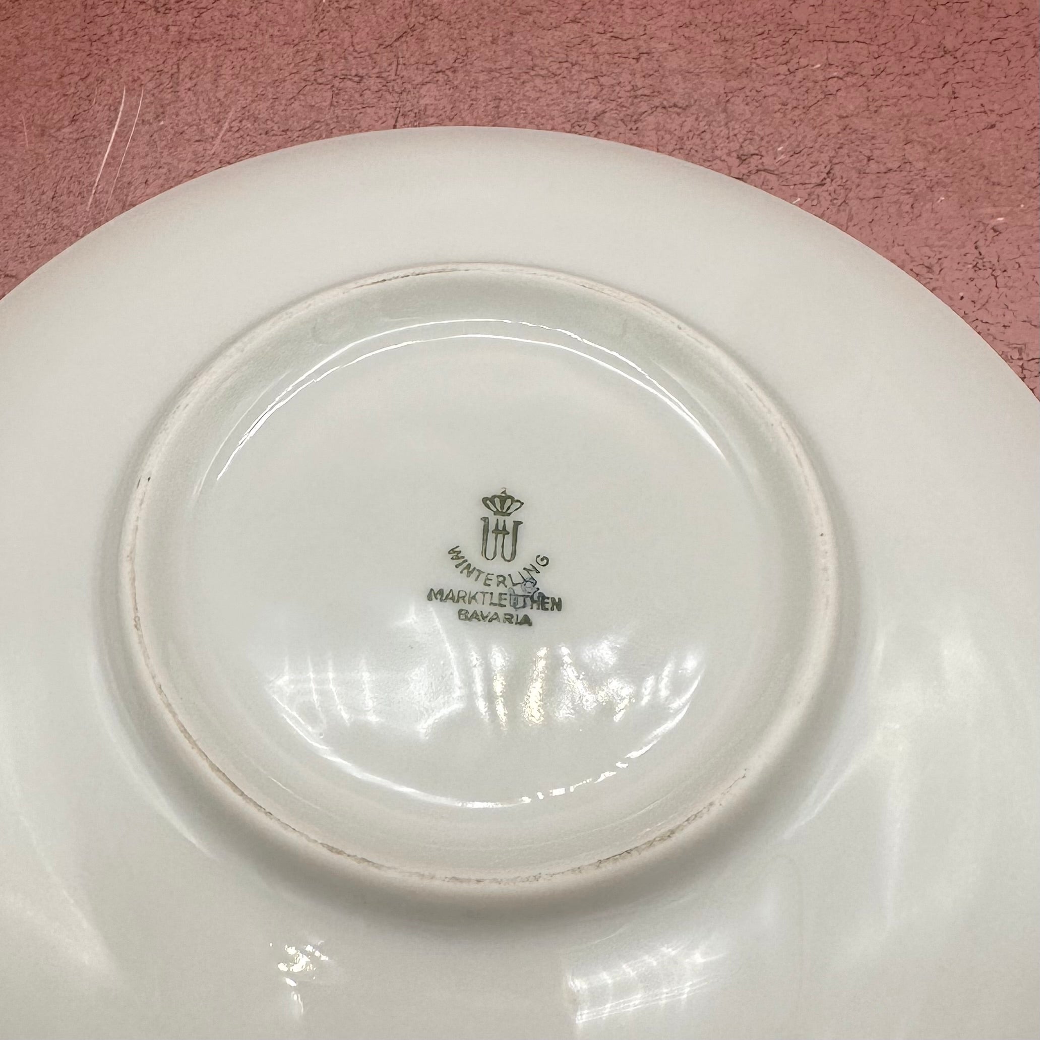 Gold & White Fan Saucer