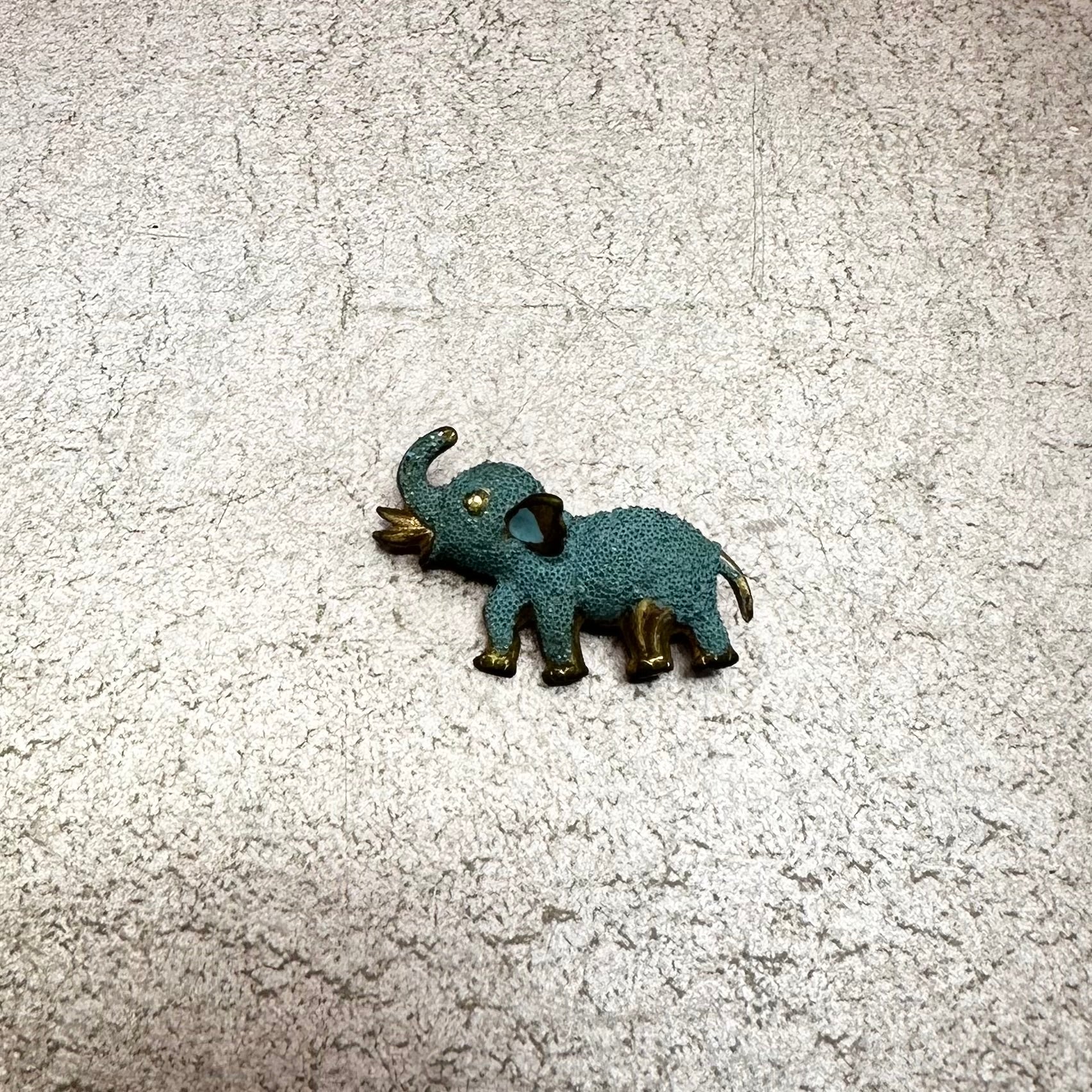 Small Blue Elephant Brooch