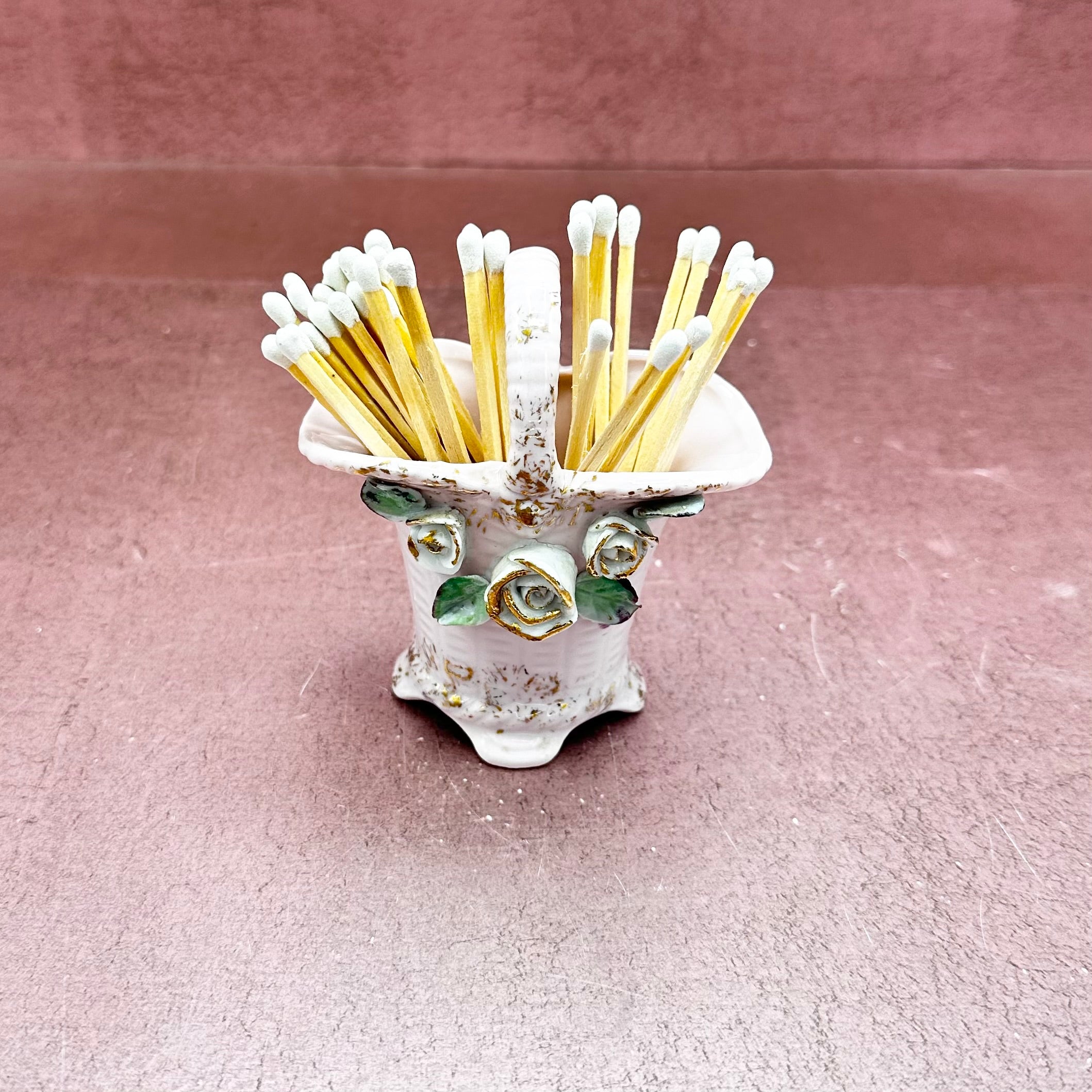 Pink w/ White Roses Basket Matchstriker