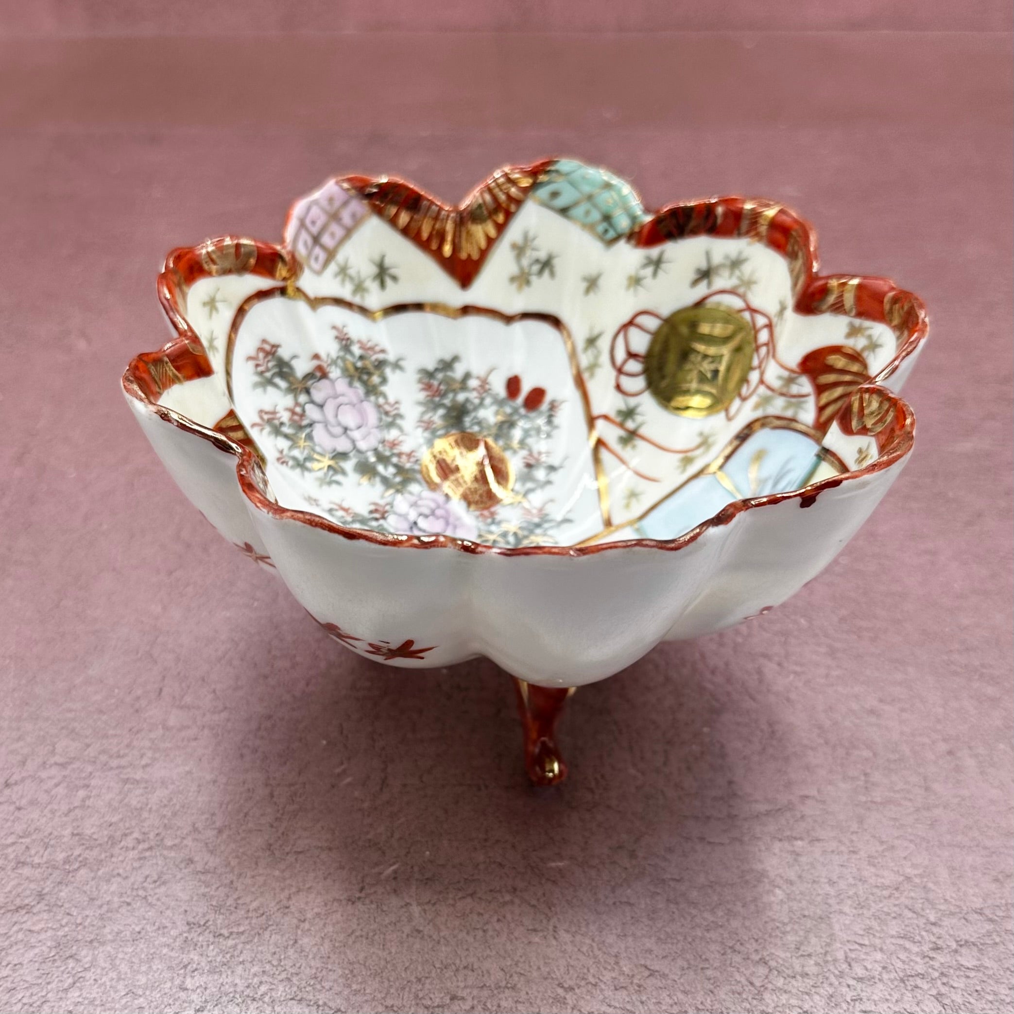 Footed  Nippon Nut Bowl in Rust