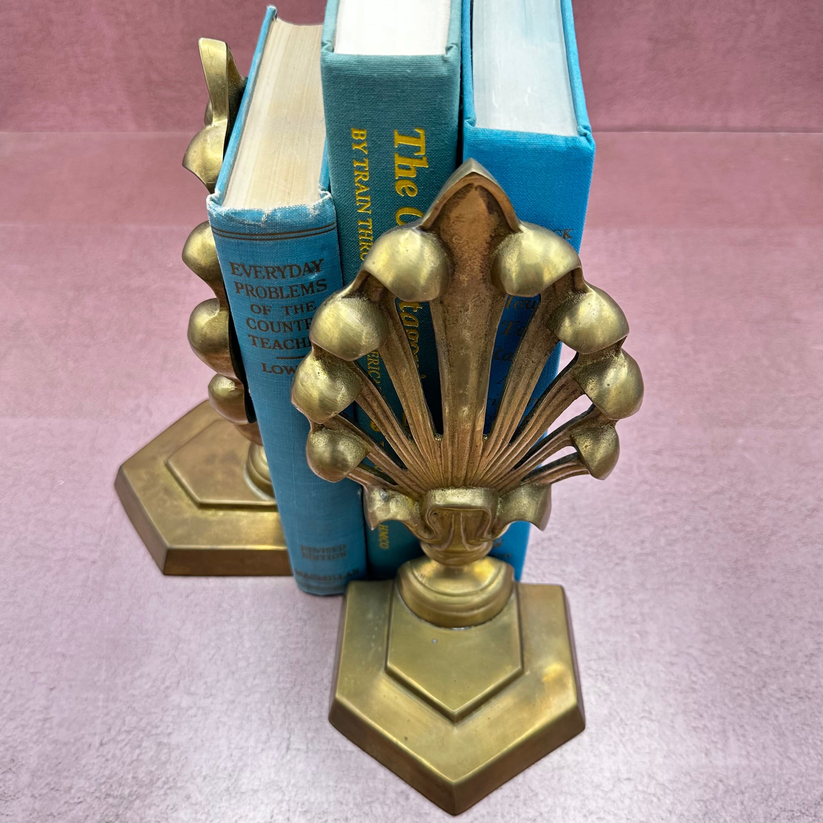 Vintage Fan Shell Brass Bookends