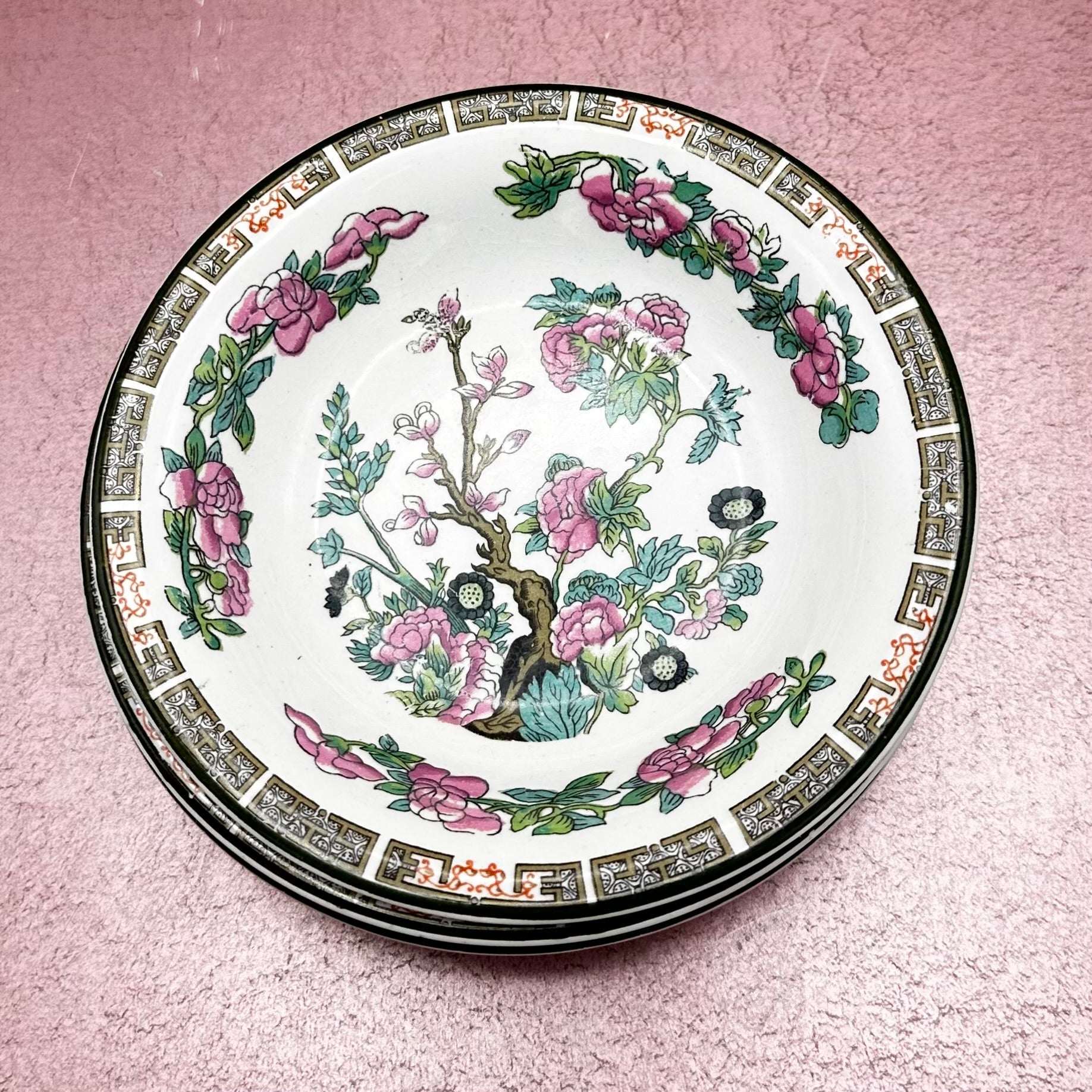 Vintage Royal Vitreous Bowl