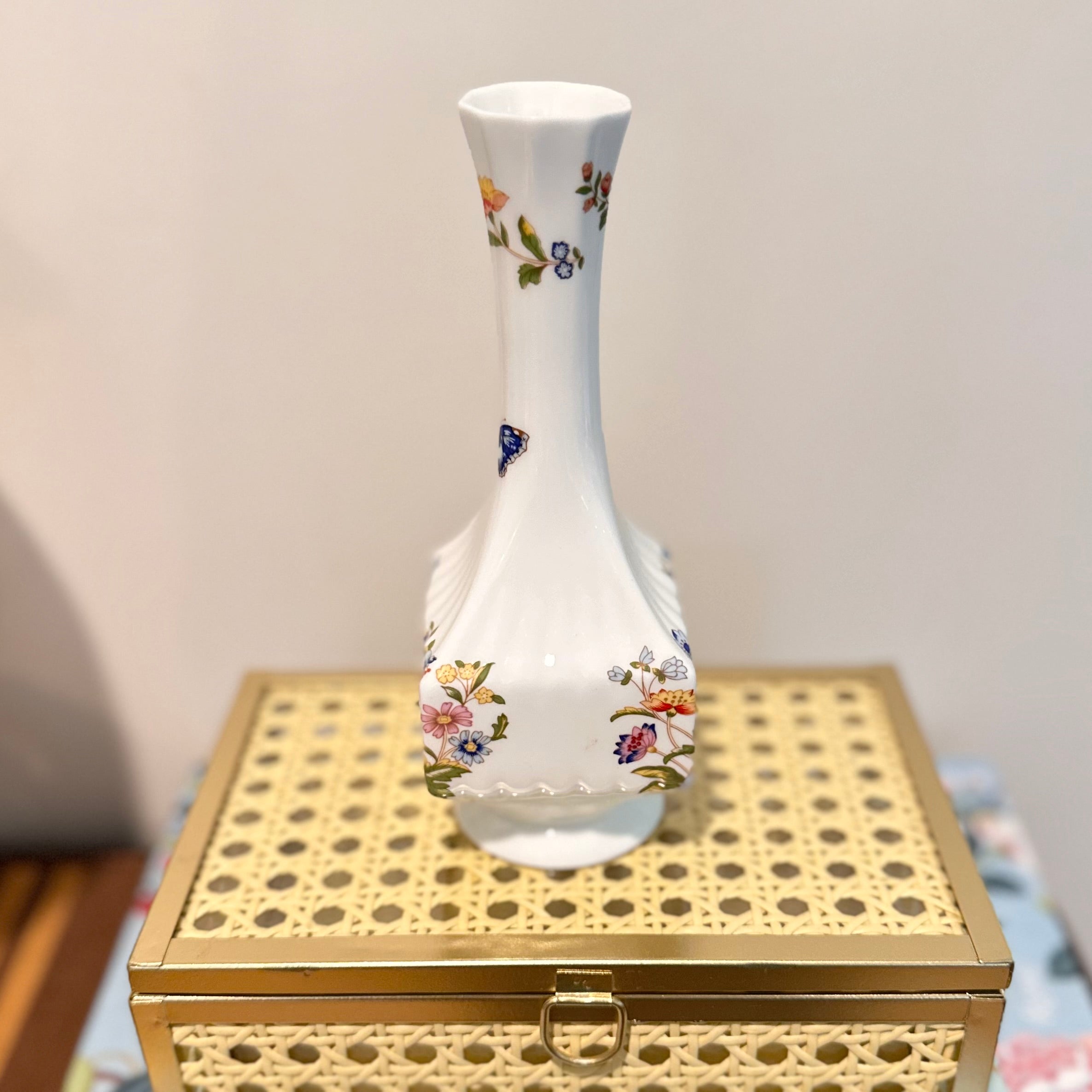 Ansley Cottage Garden Vase