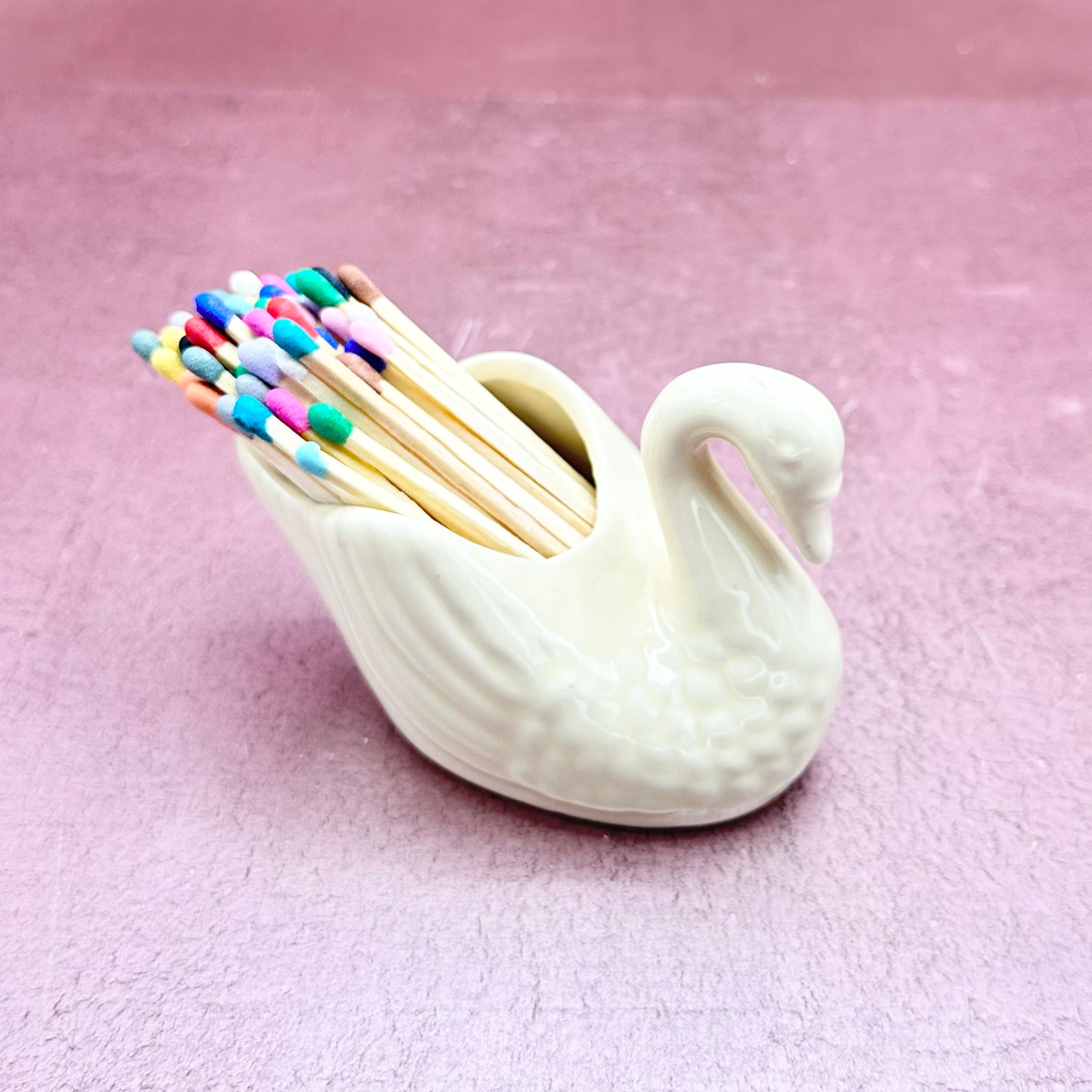 Small Cream Swan Matchstriker