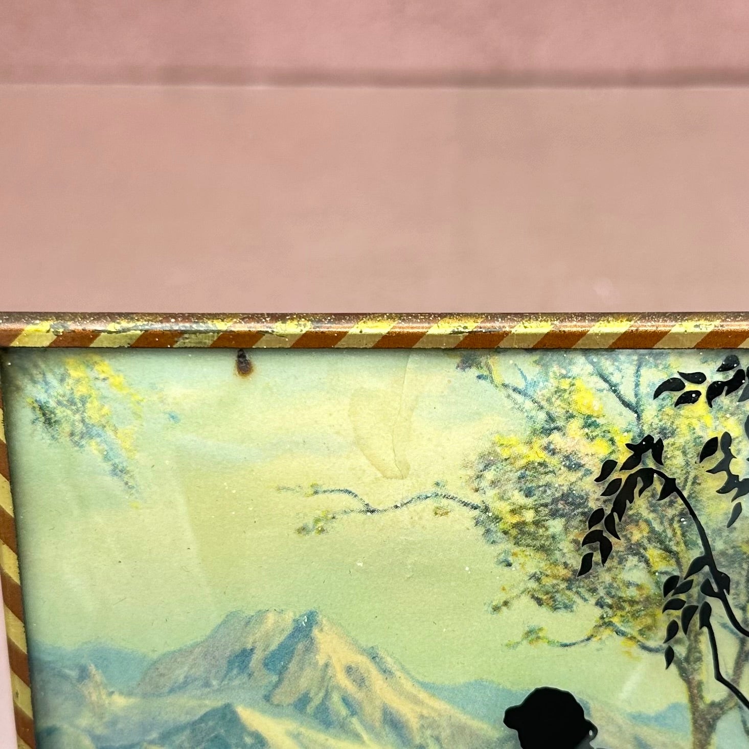 Convex Glass Silhouette Art