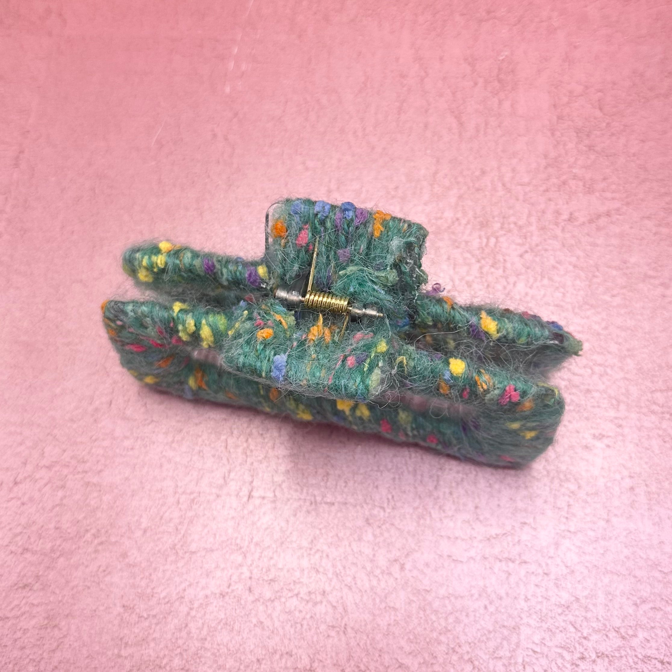 Multi-Colored Thread Claw Clip