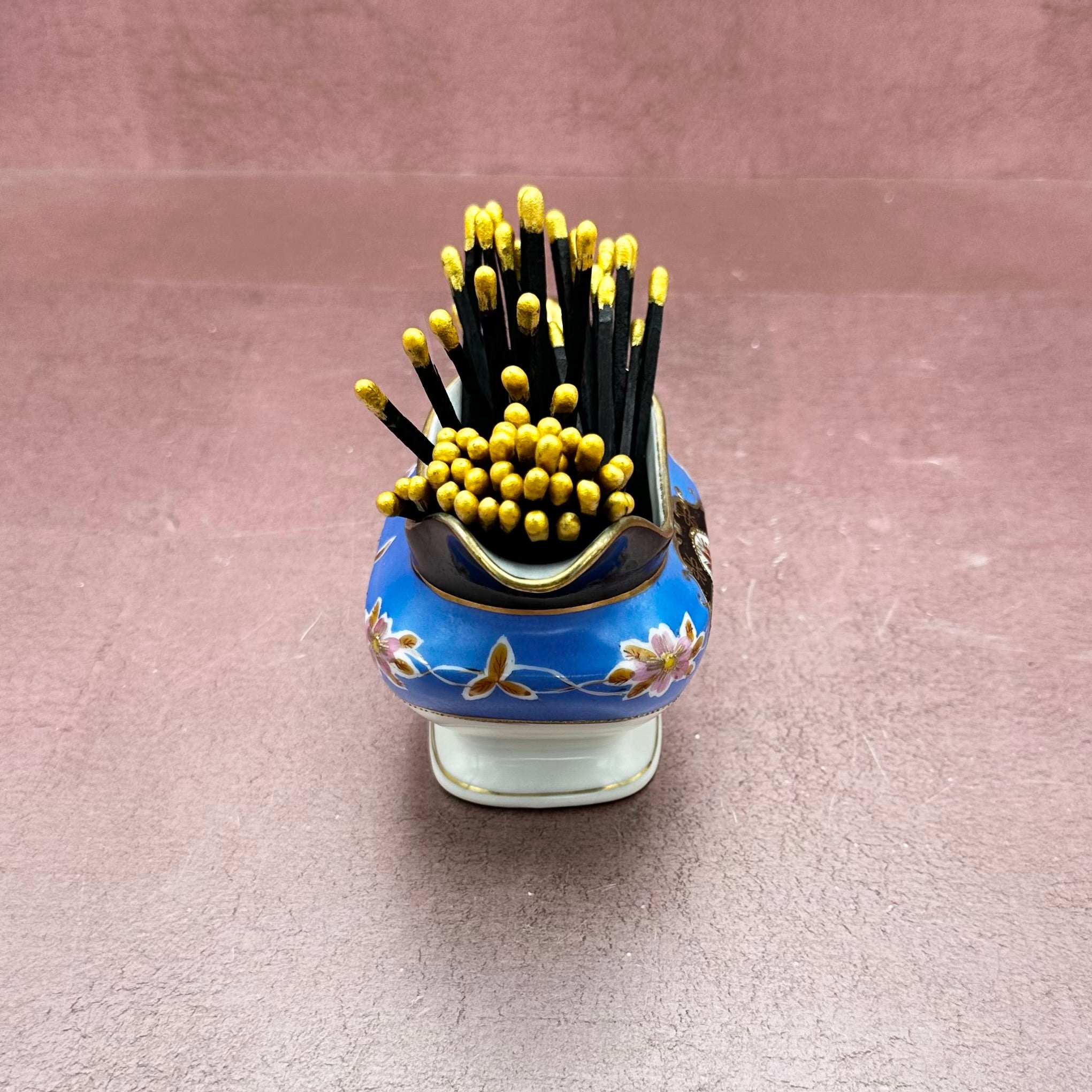 Black & Blue Vintage Creamer Match Striker