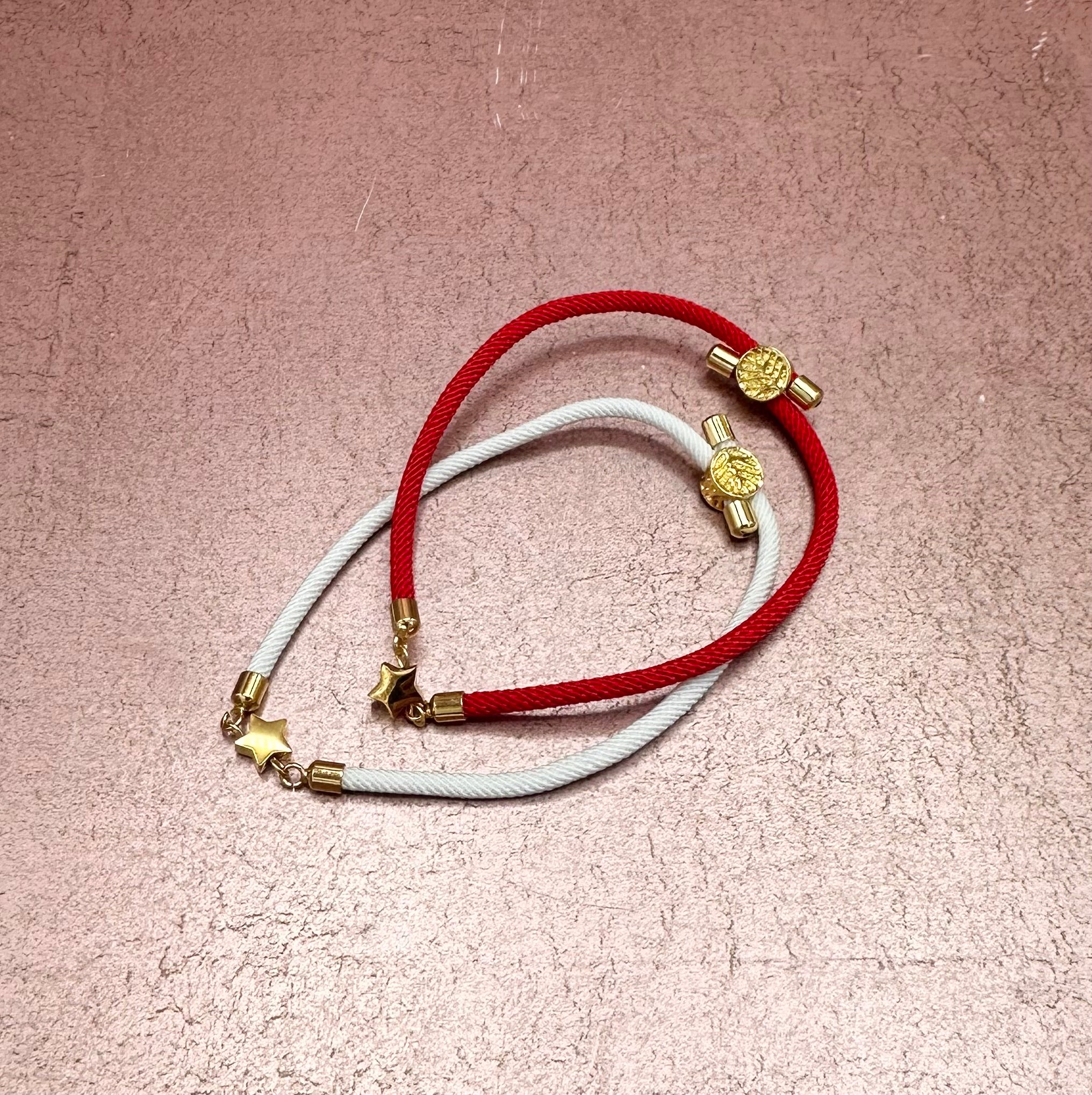 Red & White Star Bracelet Set