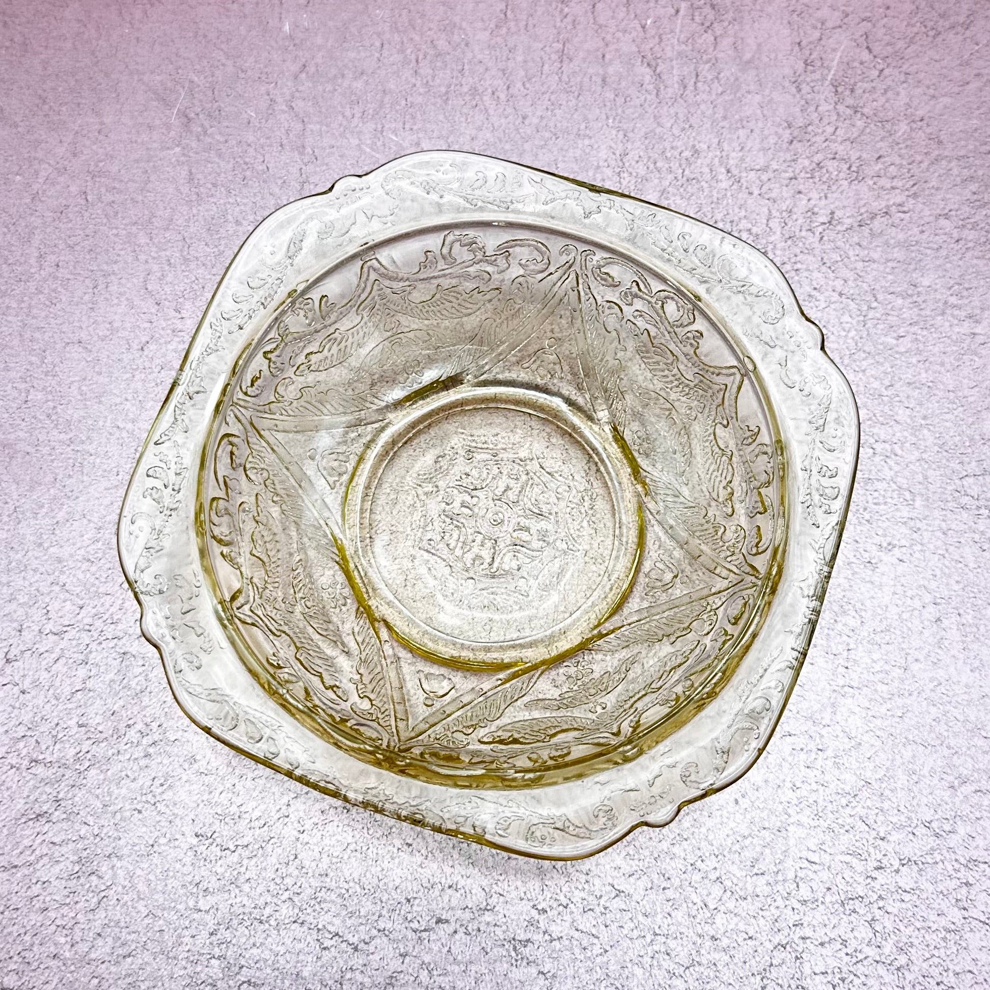 Federal Glass Old Madrid Yellow Bowl