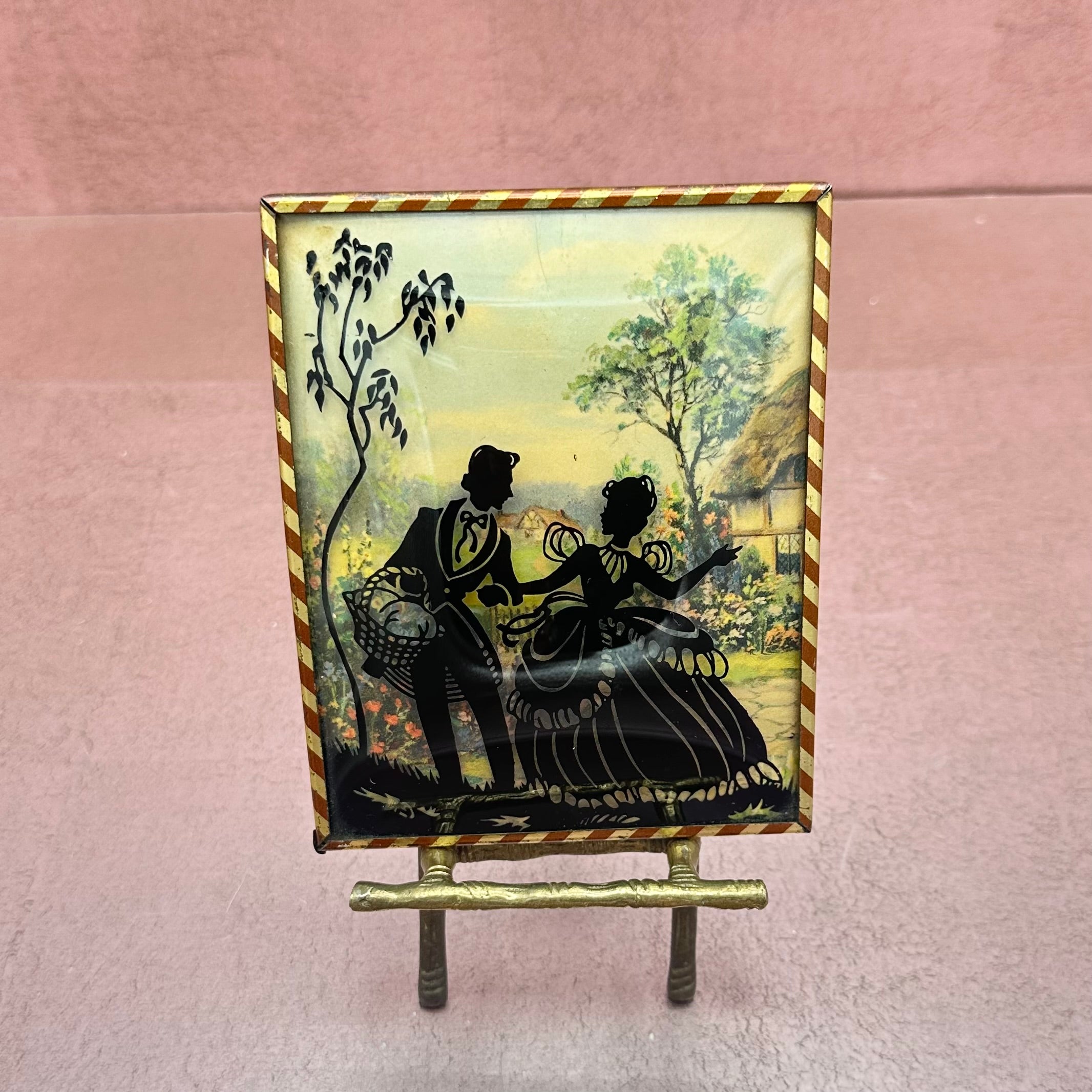 Convex Glass Silhouette Art