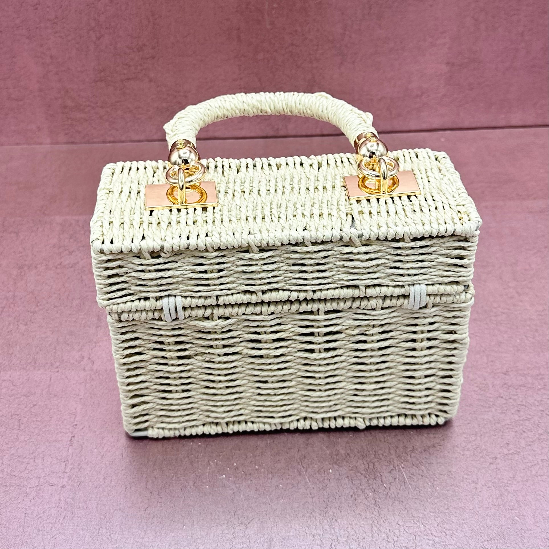 Straw Basket Purse