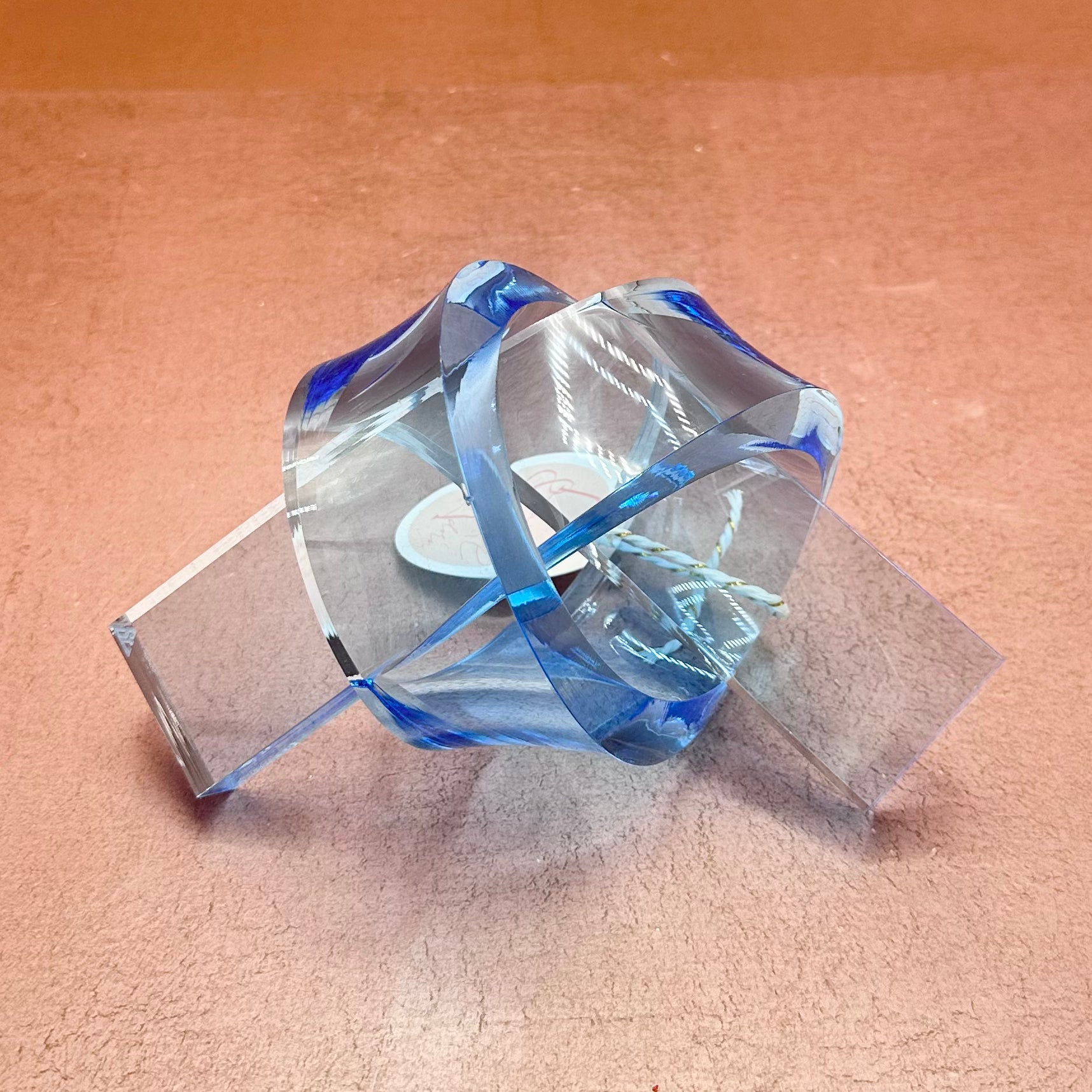 Acrylic Knot