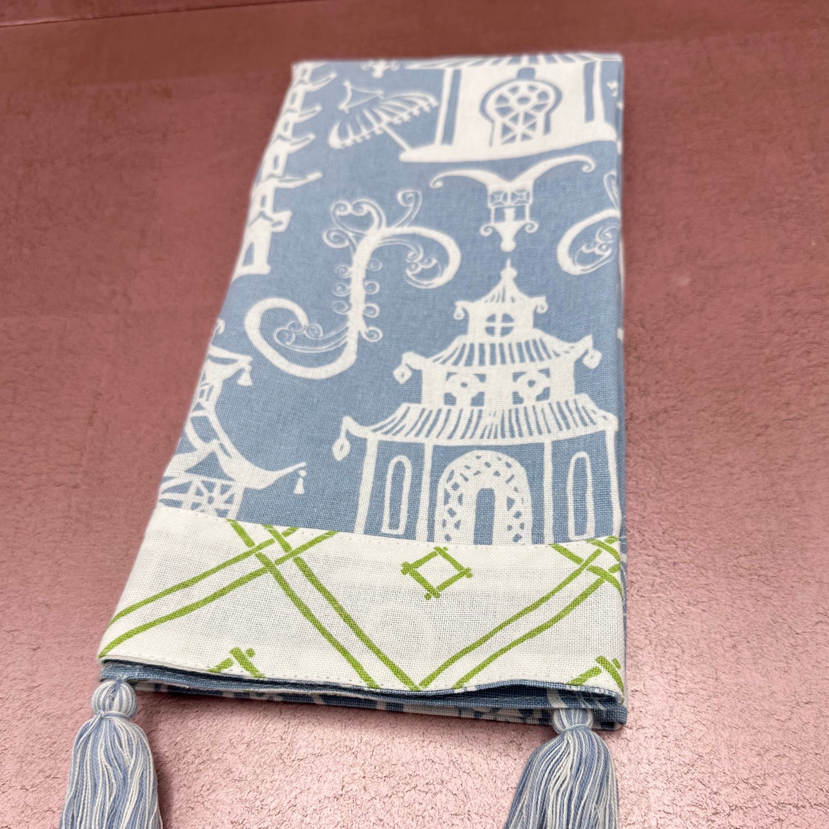 Pagodas Periwinkle with 2 Tassels Kitchen Towel