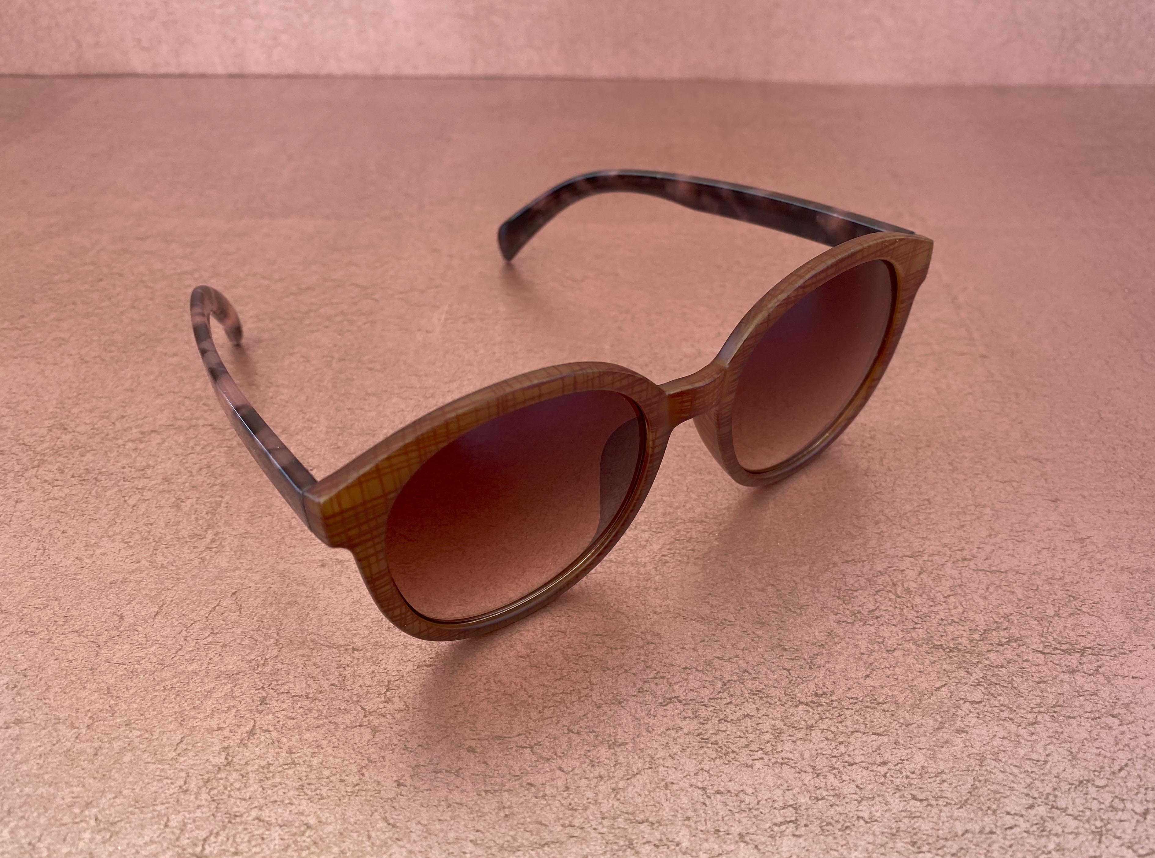 Day Mixed Pattern Sunglasses Faux Wood Soft Case