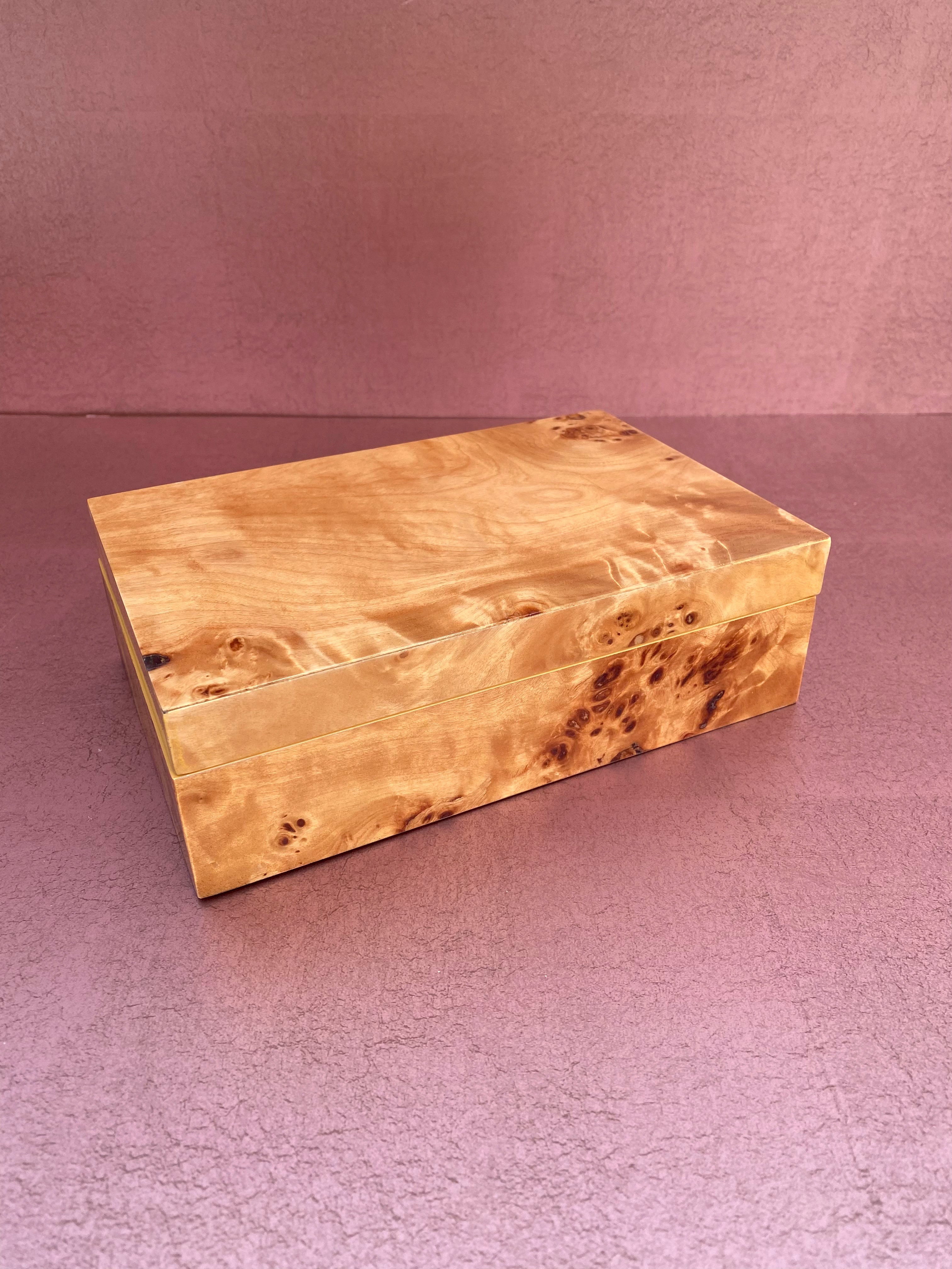 Leiden Burl Wood Design Box Small
